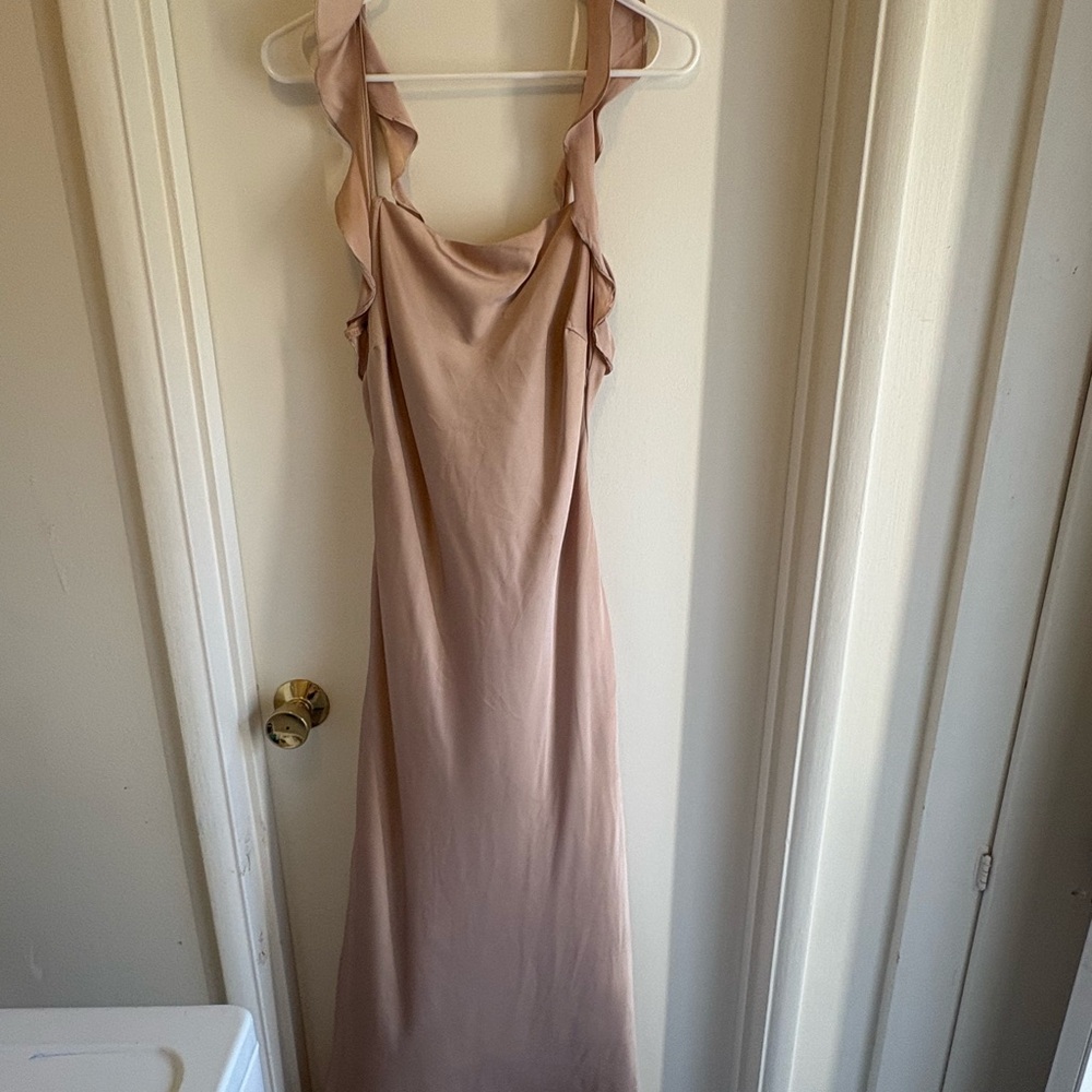 ASTR: Square Neck Sleeveless Ruffle Dress